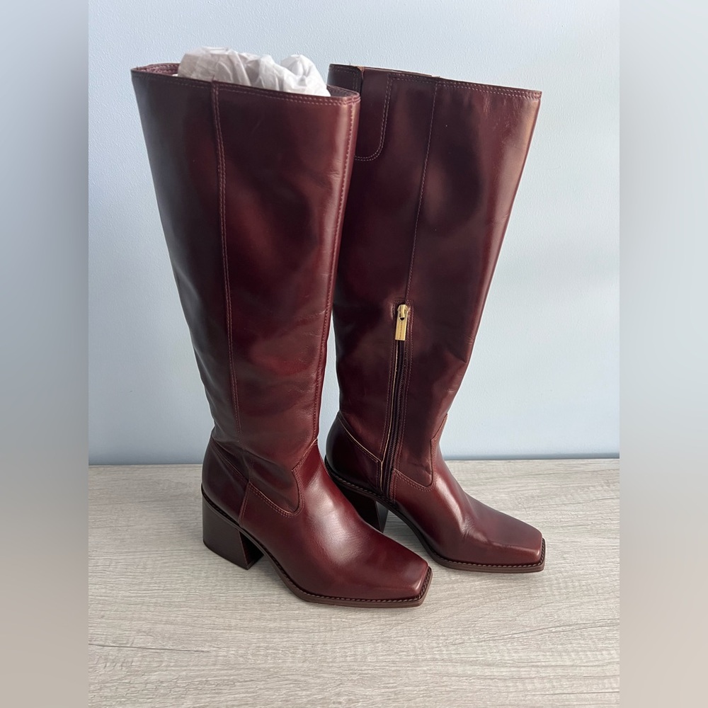 Vince Camuto Burgundy Heeled Boots